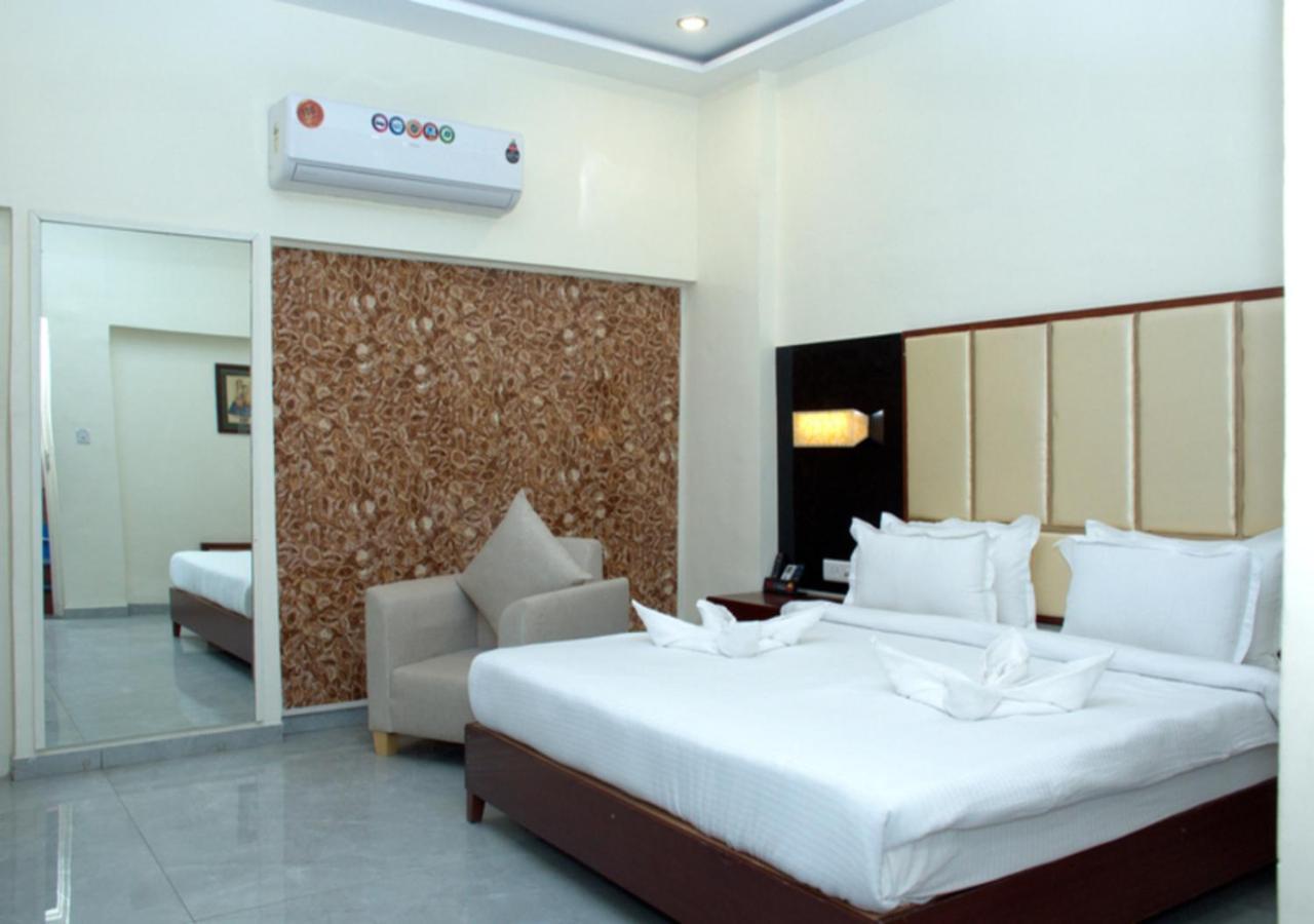 One Earth Santu Eco Resort Bhavnagar Esterno foto