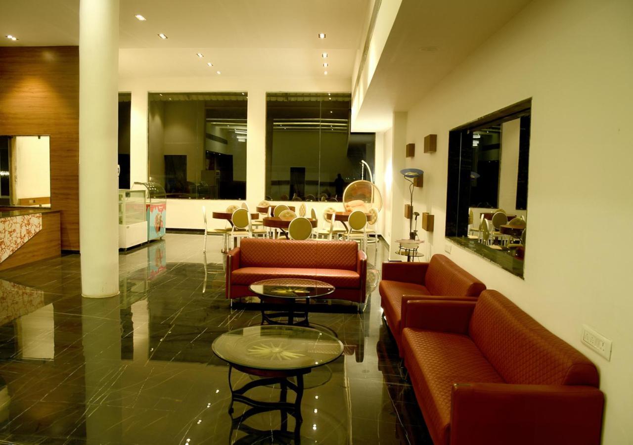 One Earth Santu Eco Resort Bhavnagar Esterno foto